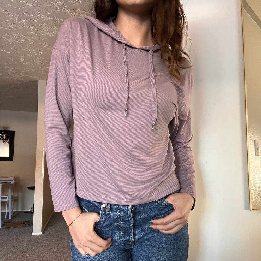 Purple Athletic Sweatshirt with Hoodie 💟
